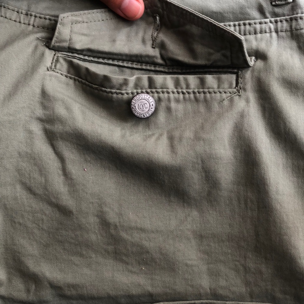 Shorts - Picture 3 of 4